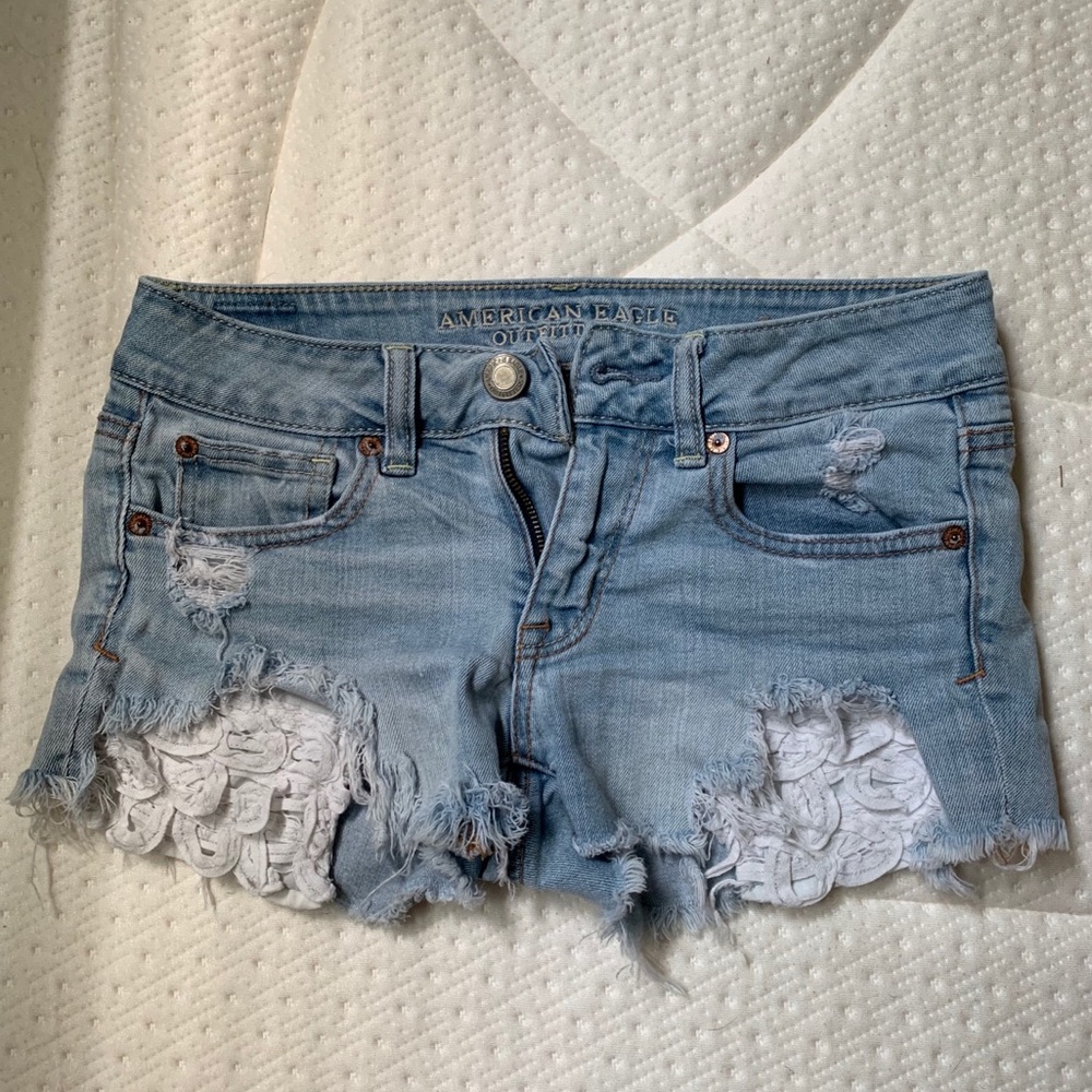 Distressed American eagle shorts